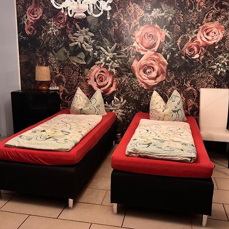 Bauernhof Privatzimmer Hortus Sandrine Gemeinschaftsbad Free Wifi Hausbreitenbach ภายนอก รูปภาพ